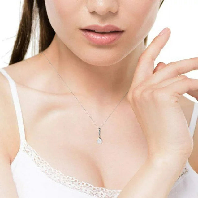 Cate & Chloe Gabrielle 18k White Gold Plated Silver Pearl Pendant Necklace with Swarovski Crystals